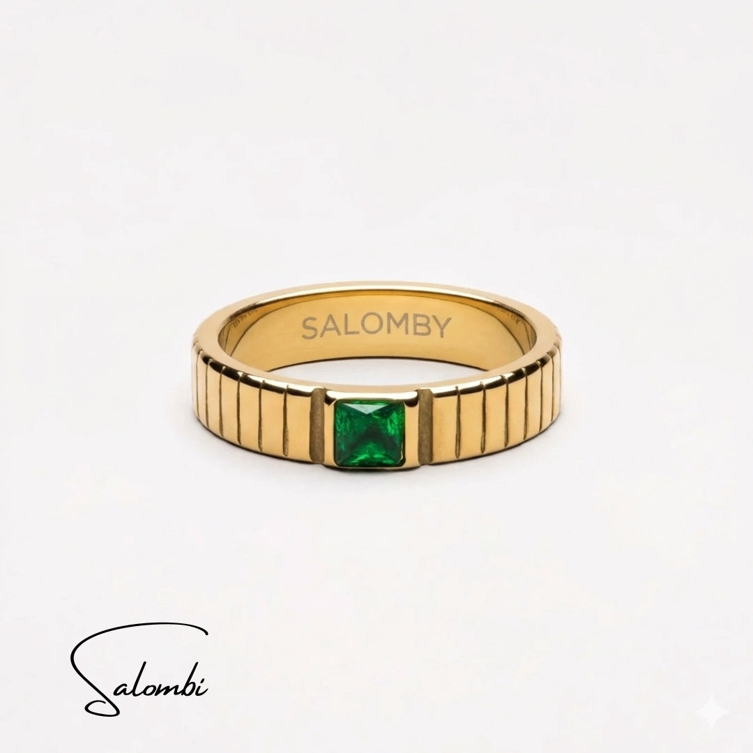 Bold Emerald Ring