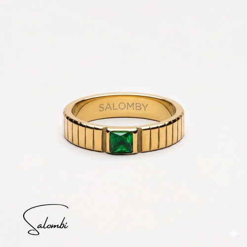 Bold Emerald Ring